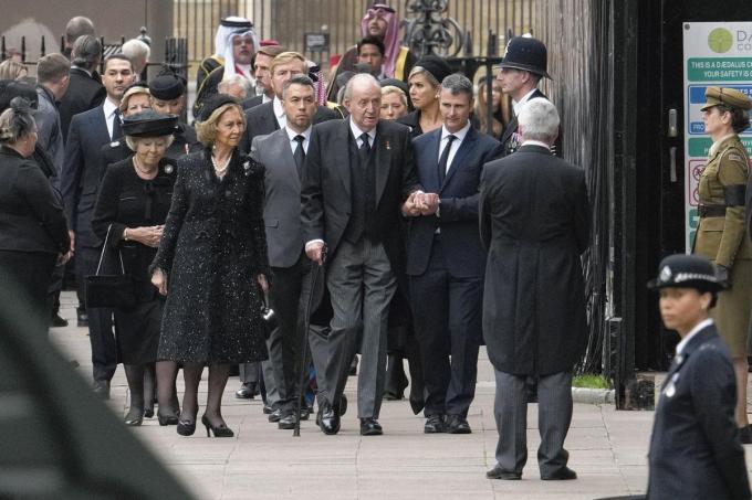 Les funérailles ont été l’occasion de la venue au Royaume-Uni d’un parterre inédit de chefs d’Etat et de gouvernement étrangers.