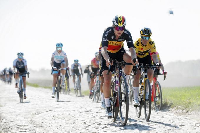 À Paris-Roubaix, Lotte Kopecky a dû se contenter de la deuxième place derrière Elisa Longo Borghini.