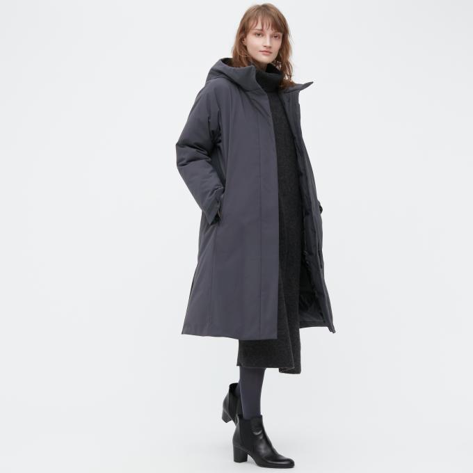 Ultra Warm Hybrid Down Long Coat in donkergrijs