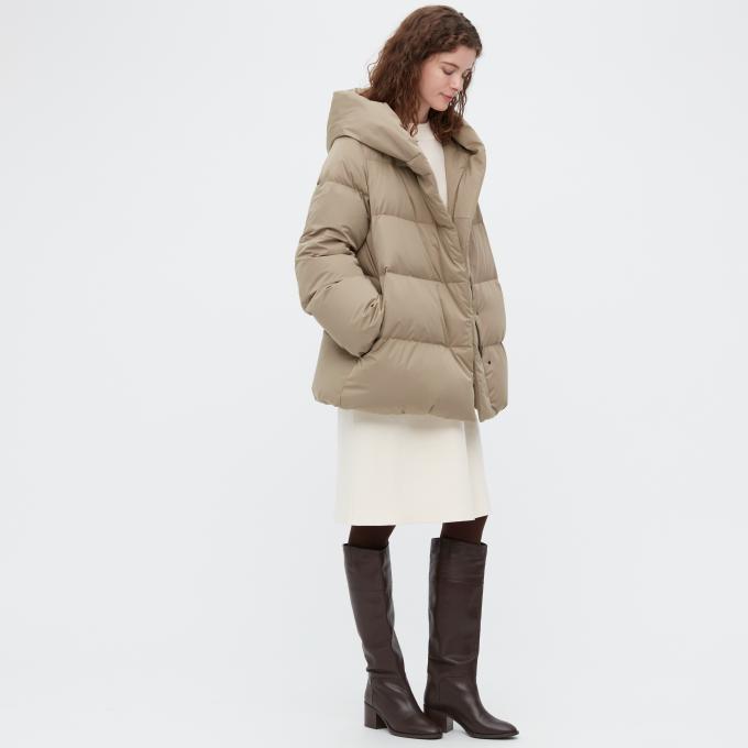 Doudoune mi-longue en beige