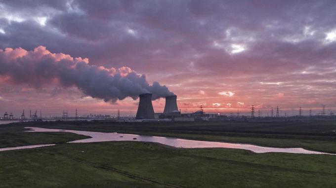 Nationalisation de l’énergie nucléaire : la vente des indulgences bibliques ?