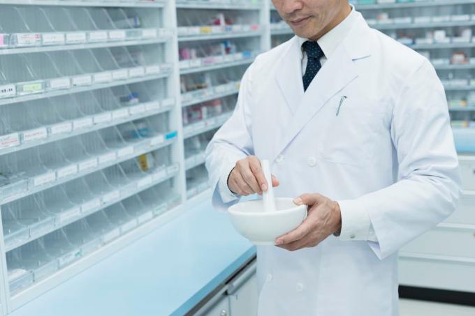 Toujours moins de pharmacies en Belgique: “C’est un métier social, première ligne de soins de santé”