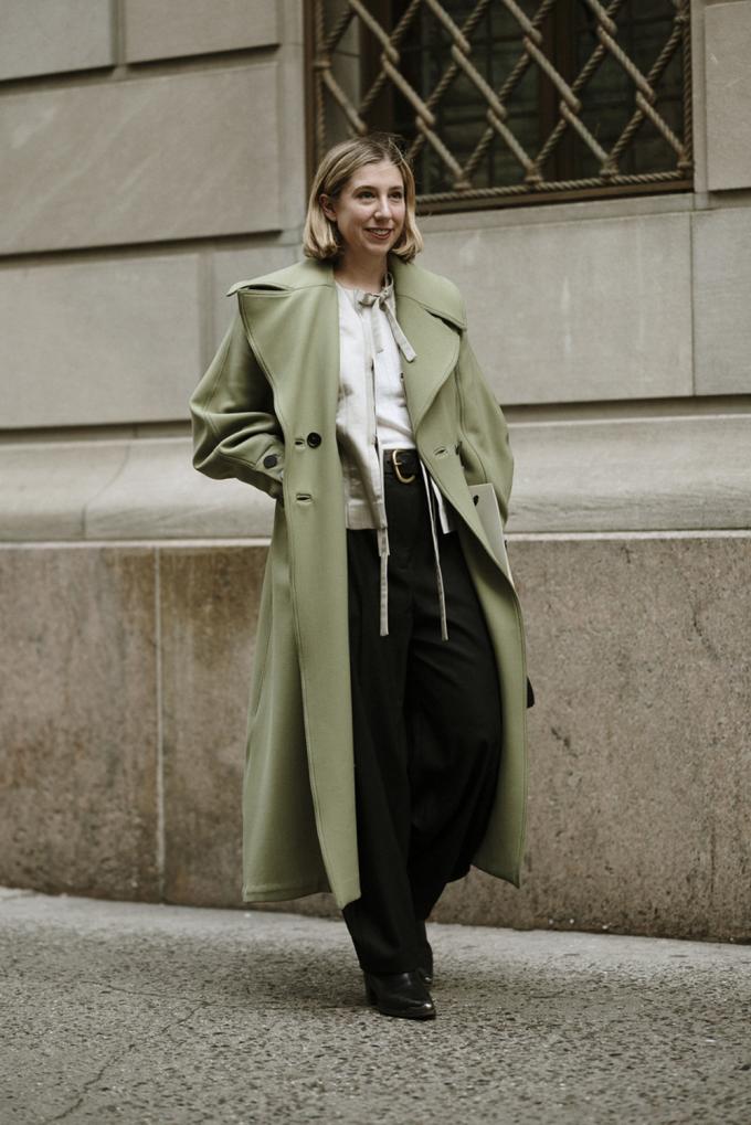 Oversized trenchcoat