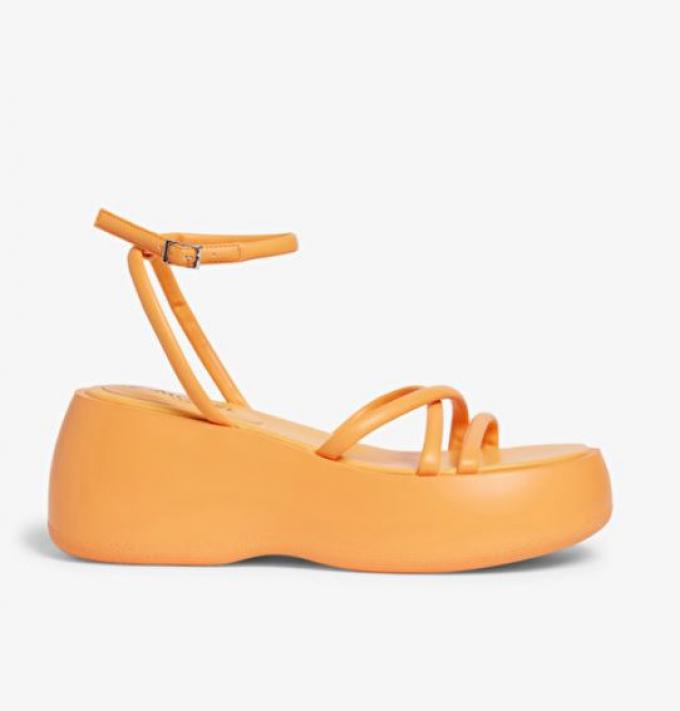 Chunky sandalen met plateauzool in oranje
