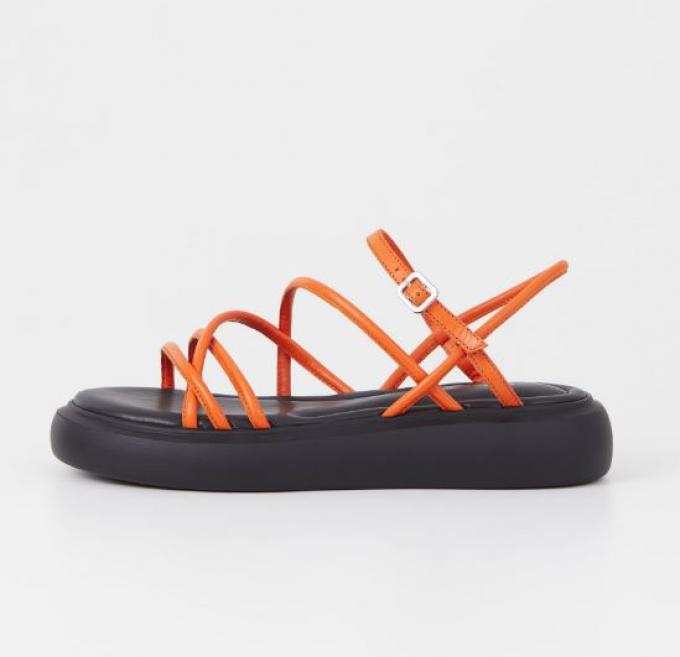 Platte sandalen met chunky zool in oranje