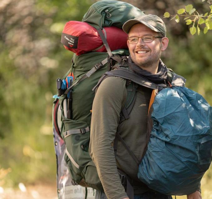 Mark Verdonschot stapt 100.000 km en plant bomen.