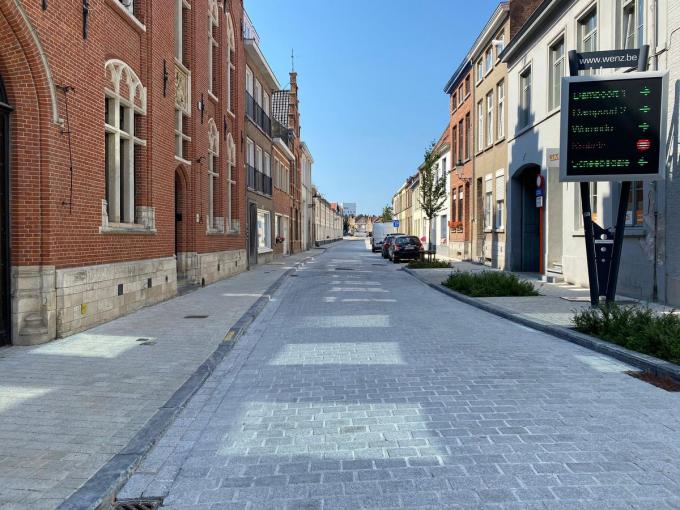 Zo ziet het heraangelegd deel van de Sint-Jorisstraat in Brugge eruit.