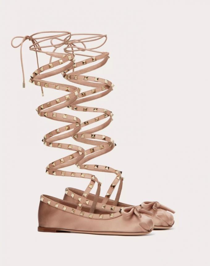 ‘Rockstud’-ballerina’s