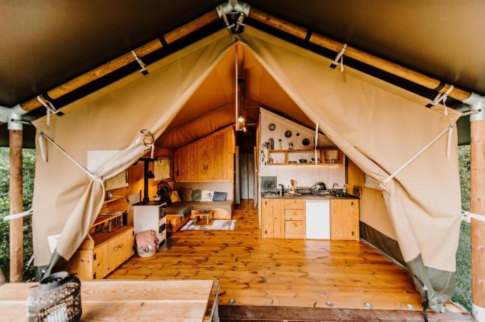 Hoopoe Glamping draait uitstekend.