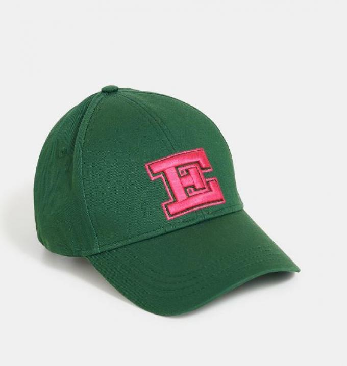 Groene baseballpet met roze borduursel 