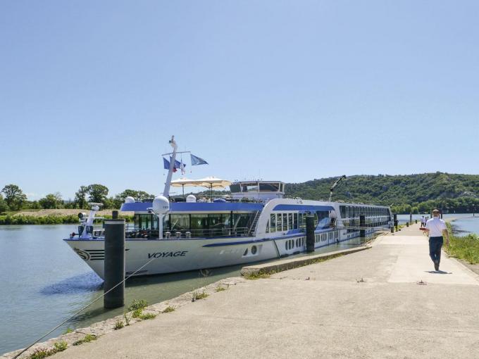 Transport fluvial Viva Voyage ne correspond pas au cliché du gigantesque bateau de croisière