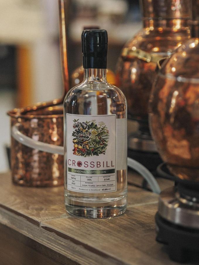 Le Crossbill Green, un de nos gins favoris, contenant uniquement du genévrier.