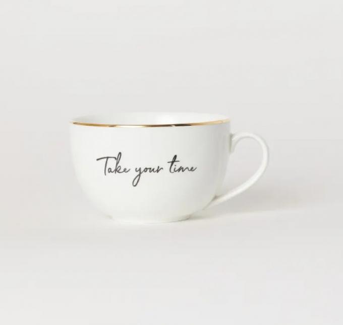 La tasse en porcelaine