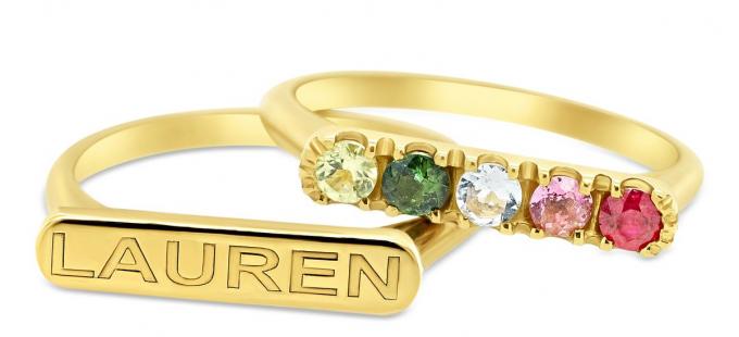 Personaliseerbare ringen DNA in goud met geboortesteentjes en naam - € 1200 – Studio D’Anvers.
