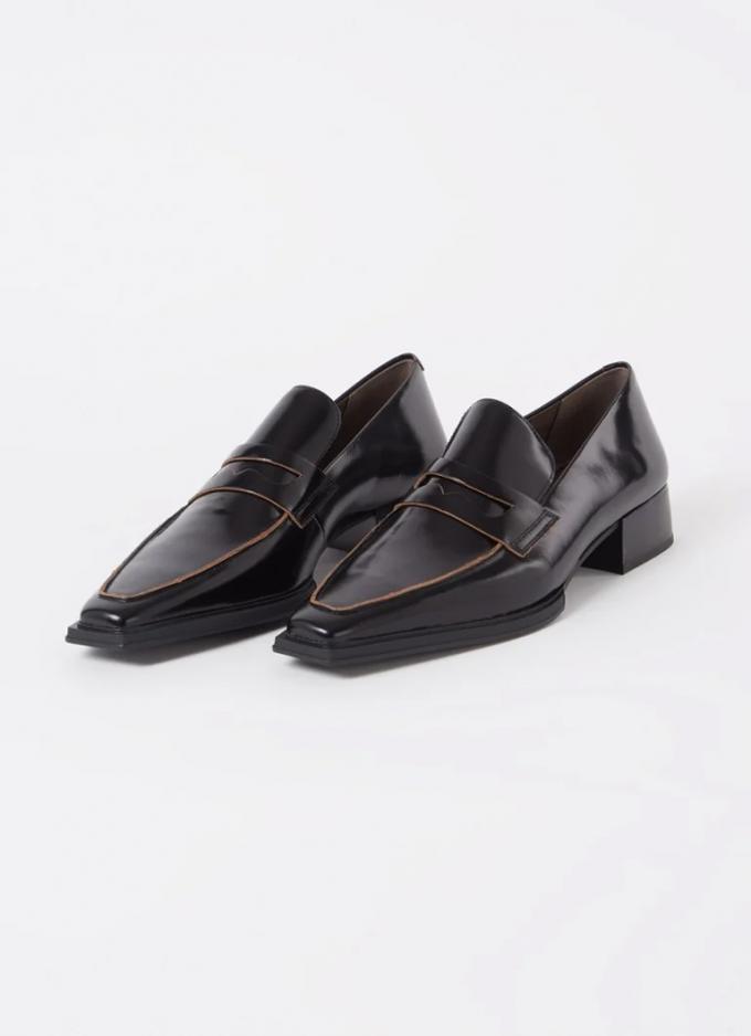 Puntige loafers 