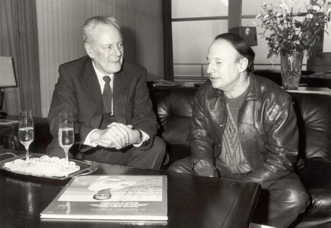 François Glorieux met minister Marc Galle in 1984.