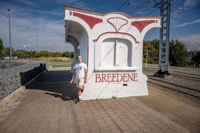 De minigolfbaan van de familie Versluys ligt op een steenworp van de historische tramhalte langs de Koninklijke Baan.