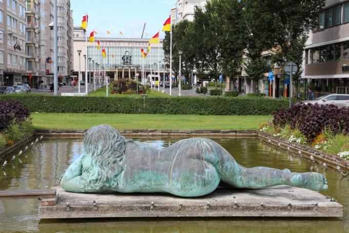 Dikke Mathille verliet enkele weken geleden haar vertrouwde sokkel voor een restauratiebeurt.