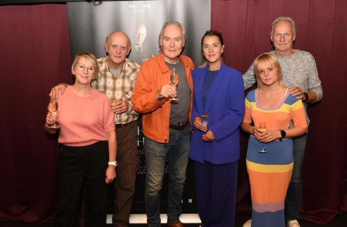 Anne De Winne, Garry Goossens, Frans Maes, Leen Dendievel, Eve Van Avermaet en Erik Goris