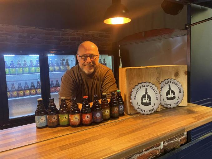 Nachtraaf uit Diksmuide valt opnieuw in de prijzen tijdens Brussels Beer Challenge: “Binnenkort mag ik in jury zetelen in Lyon”