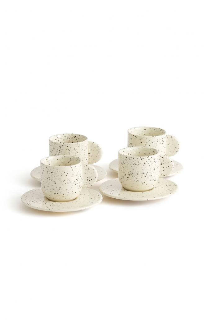 Set van 4 koffiekopjes in gespikkeld aardewerk