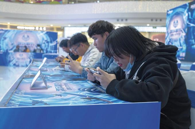 La Chine a contraint drastiquement les temps d’usage des jeux vidéo et accès à Internet pour protéger les enfants, l’«avenir du pays».