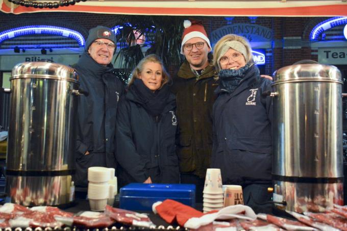 Braderiecomité organiseert weer Ezelskerstmarkt op 16 december: “Ondanks vernieuwd marktplein”