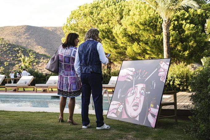 Private art show in Marbella: ‘Het zijn dure feestjes.’