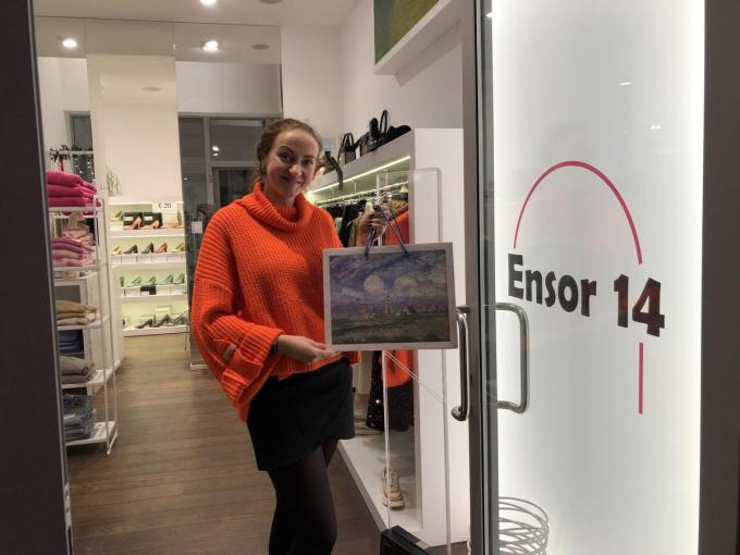 Sarah Depester van kledingzaak Ensor14 in de Ensorgalerij.