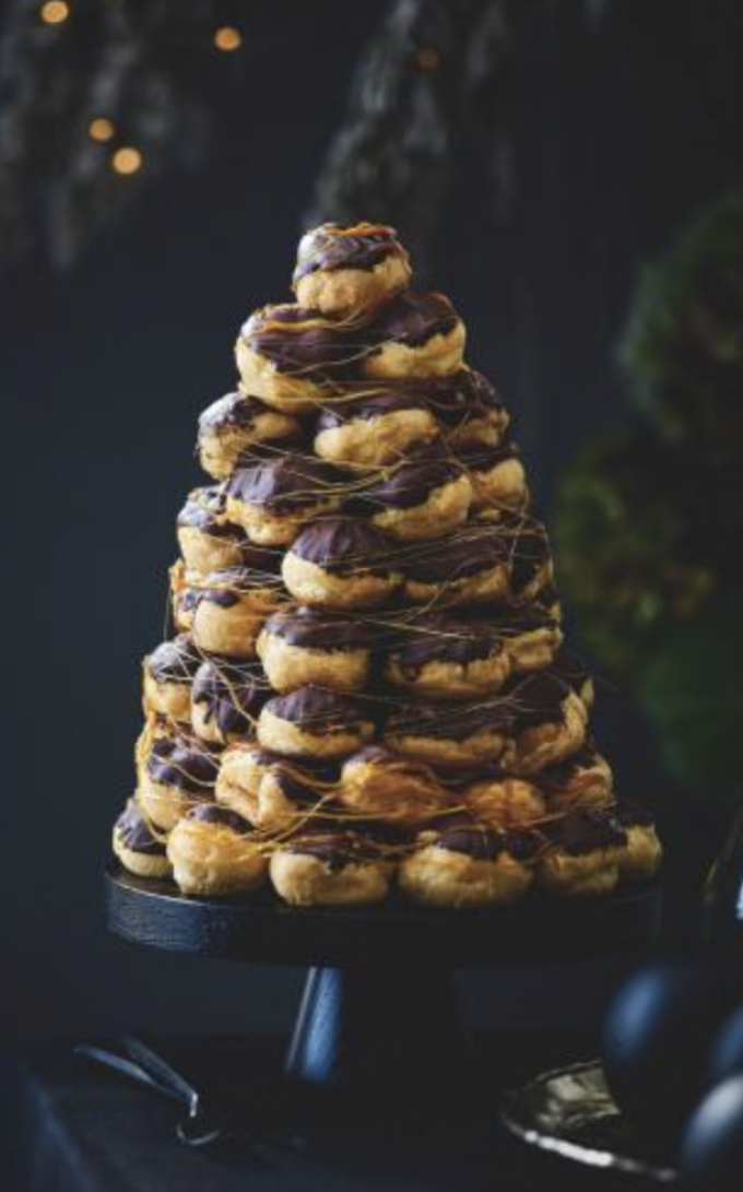 Le croquembouche façon profiteroles