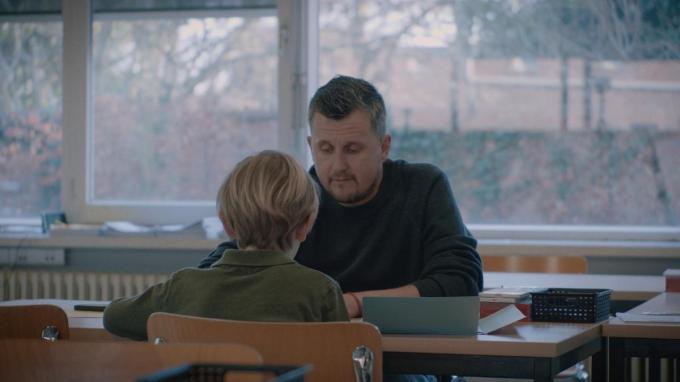 Wannes geef ook nog steeds twee dagen per week les in De Verrekijk in Rumbeke. “Zolang het lukt, wil ik dit blijven doen.”