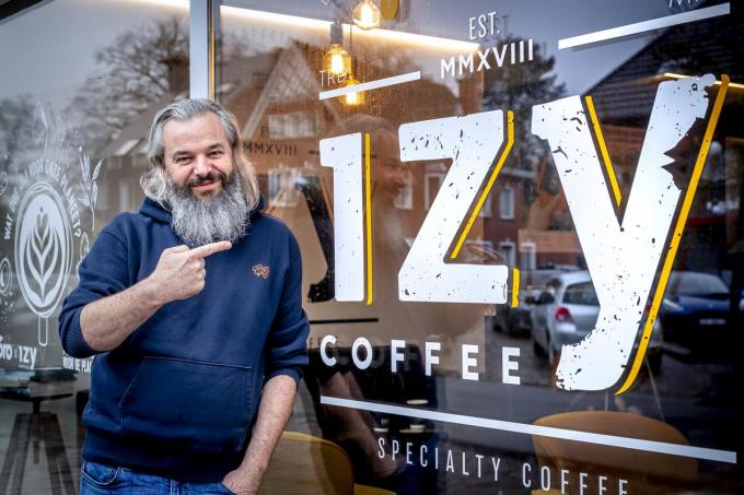 Izy Coffee, de koffiebarketen van Bart Buyse, maakt ook kans op een Belgian Vegan Award.