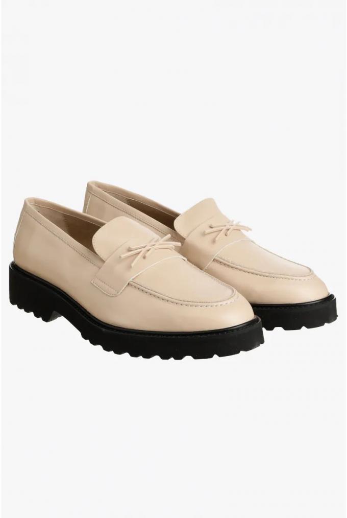 Crèmekleurige loafers