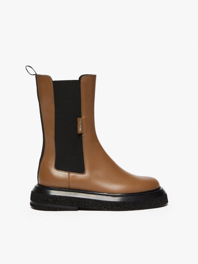 Camel Chelsea boots 