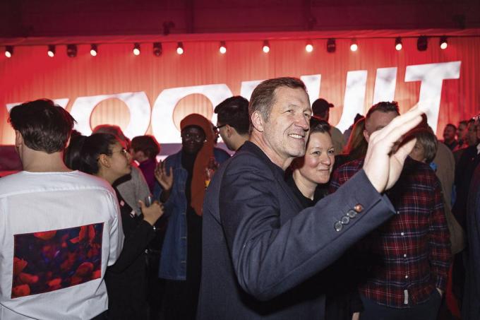 Paul Magnette aux vœux de son parti frère, Vooruit. Il aura besoin des socialistes flamands pour réaliser son second vœu, le plus personnel.