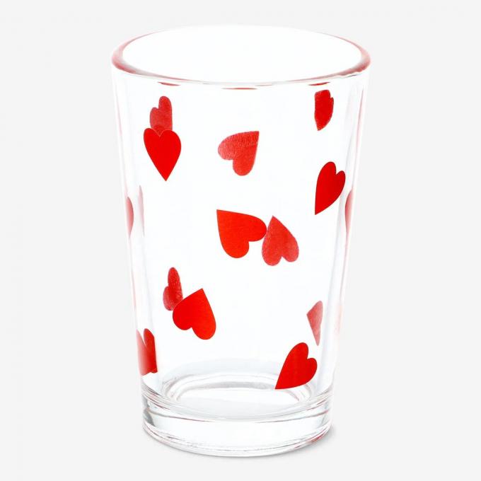 Verre avec des coeurs