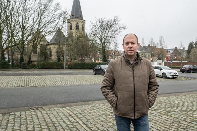 Filip Lievens wil wekelijkse markt in Beveren en heeft daarvoor het Sint-Germanusplein op het oog.