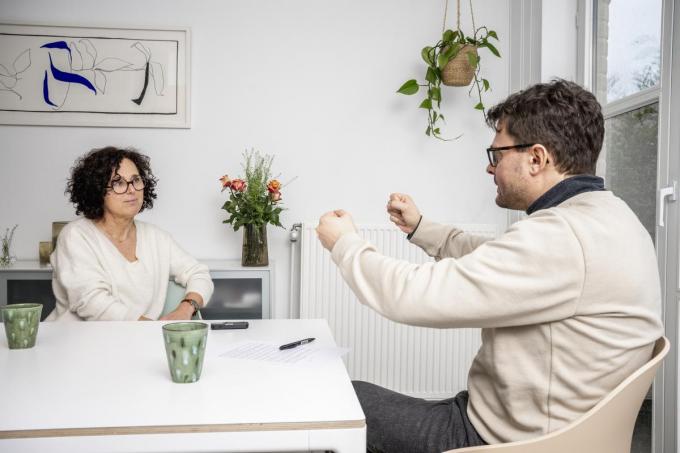 Annick Lambrecht in gesprek met journalist Paul Cobbaert.