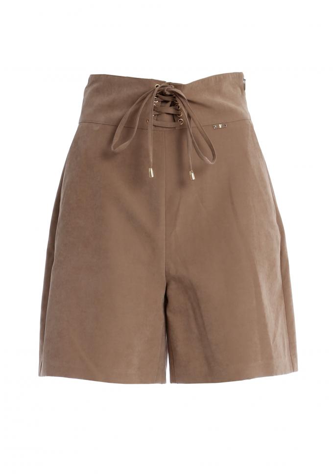 Bruine hogetailleshort met rijgveters