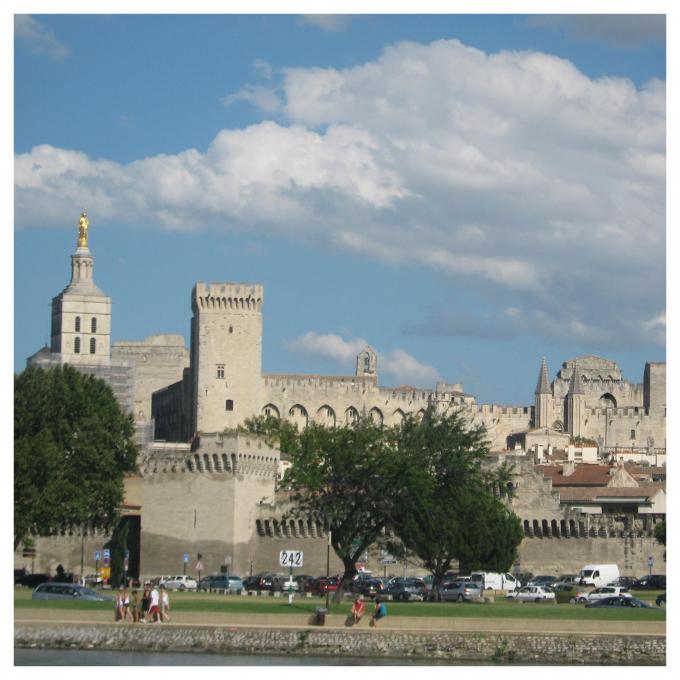 Avignon, une escapade au cœur de l’histoire et du spectacle vivant 