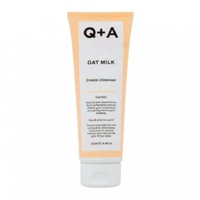 Nettoyer sa peau avec la Oat Milk Cream Cleanser