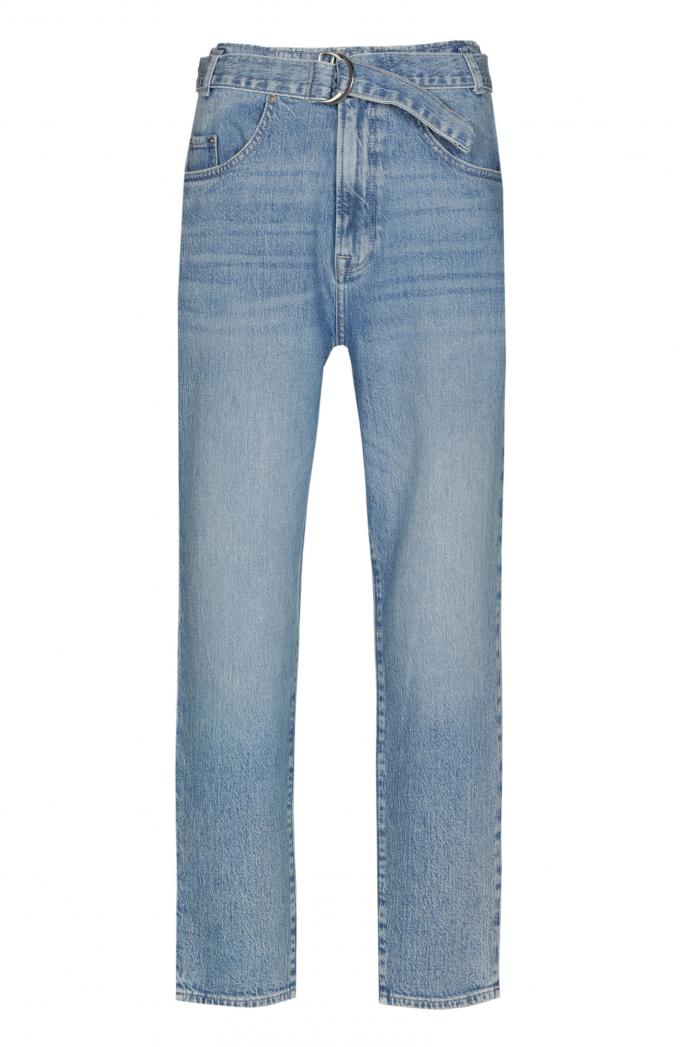 Rechte jeans met ingebouwde riem