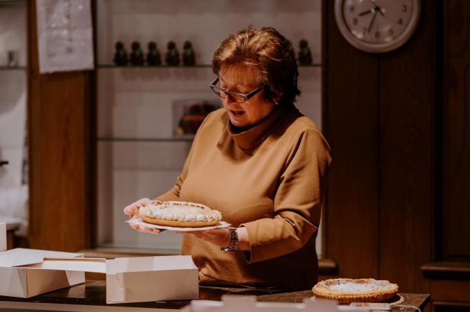 Patricia: “Onze dochters Isabelle (35) en Valerie (33) hebben maandag voor een verrassingsfeestje gezorgd. En het was plezant. We hebben ervan genoten. We moesten niet opengaan hé, daags nadien (lacht).”