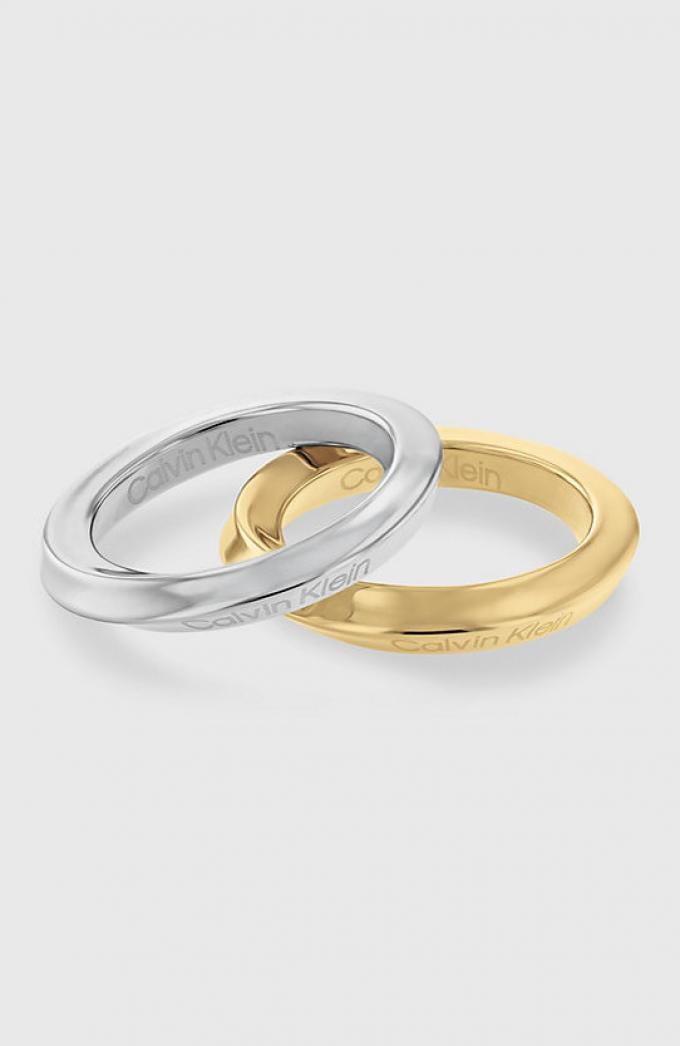 Set van gedraaide ringen