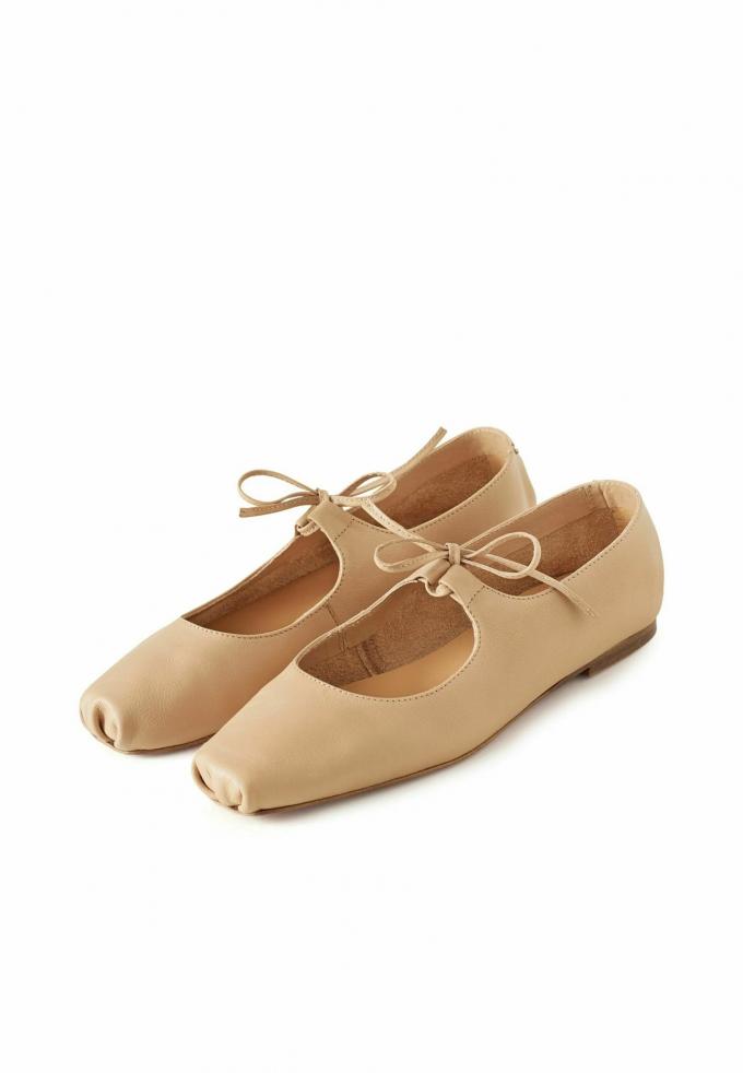 Beige ballerina's