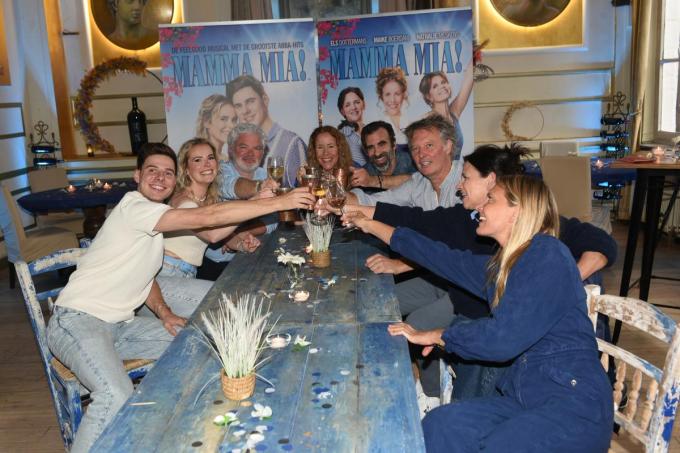 De cast van ‘MAMMA MIA’.