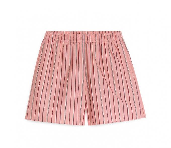 Roze short met streepjesprint