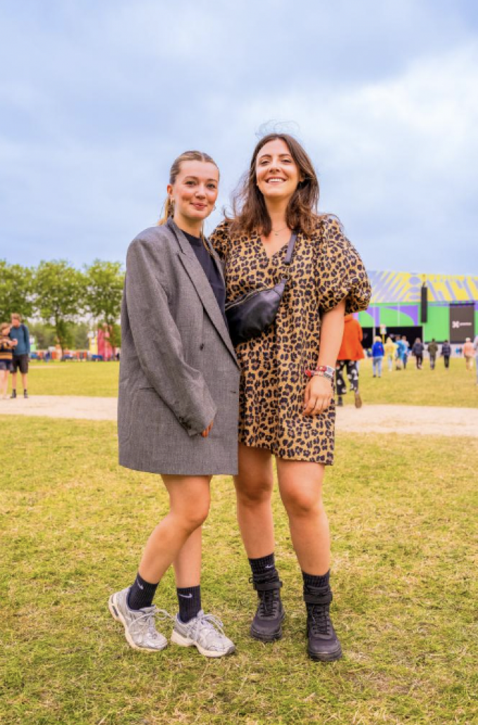 Le blazer oversized et les touches léopard