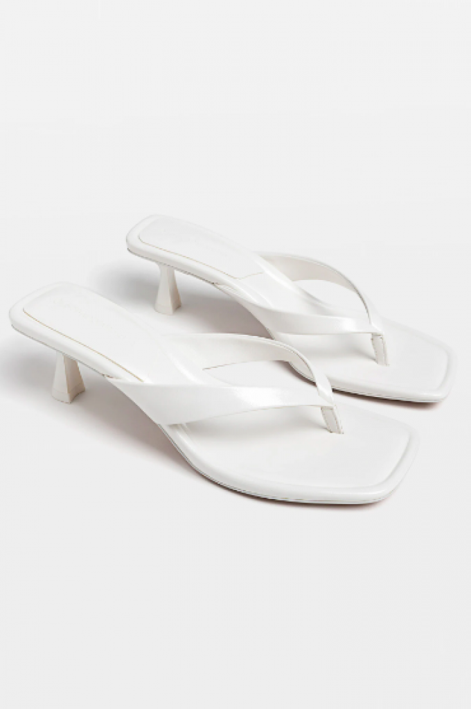 Tongs blanches