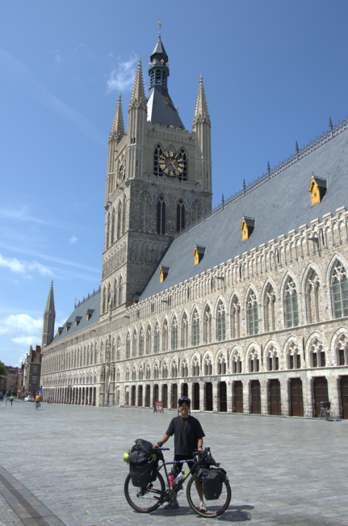 Kentaro Kawamoto bracht intussen ook al een bezoek aan Ieper.